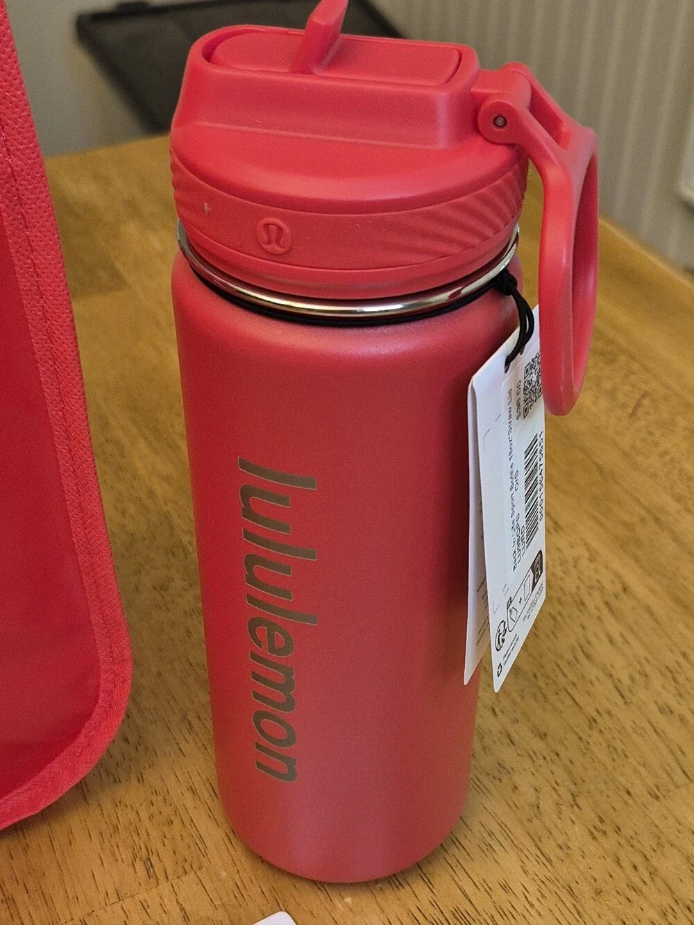 Lululemon 4-Piece Gift Set Red - Reusable Tote Card Holder Keychain Water Bottle